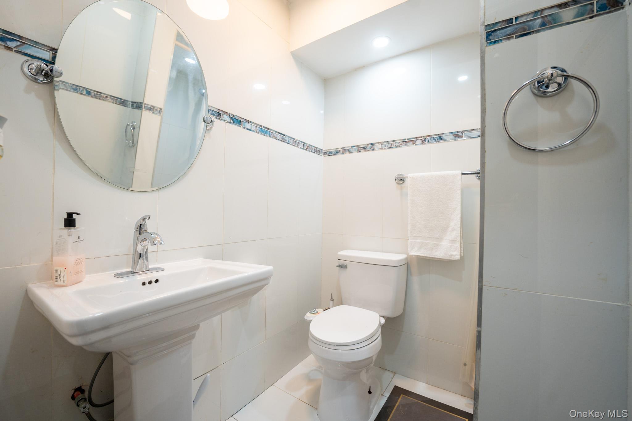 #19 photo, 23 Yucca Drive, Staten Island , NY 10312