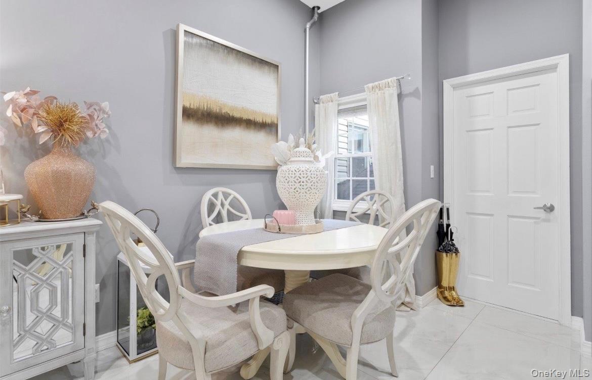 #4 photo, 526 Linwood Street, Brooklyn , NY 11208