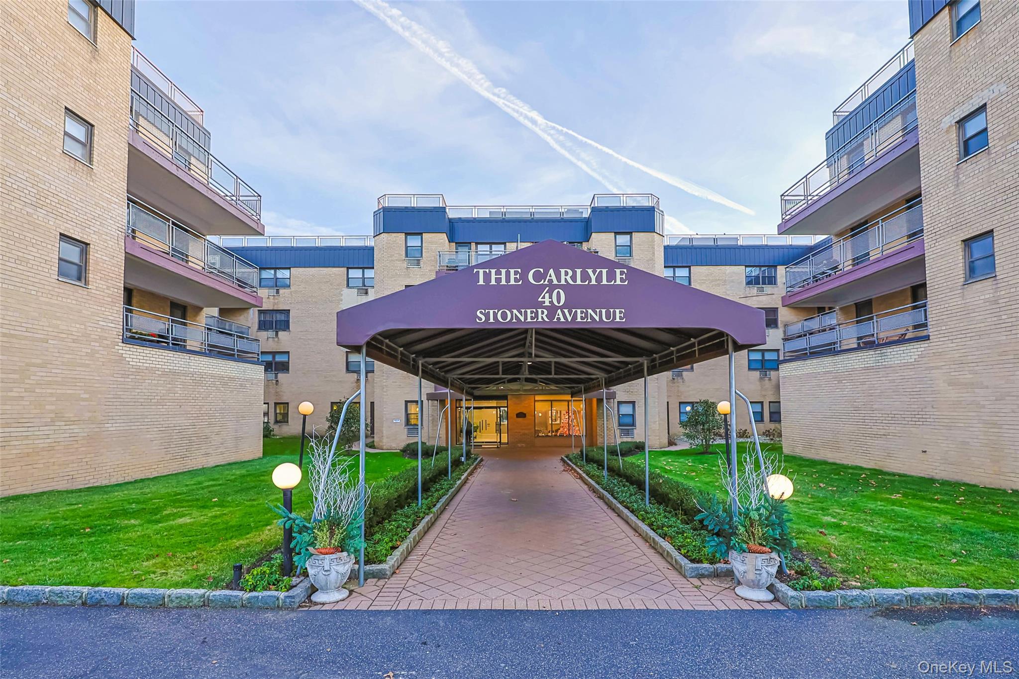 #2 photo, 40 Stone Avenue, Great Neck Plaza , NY 11021