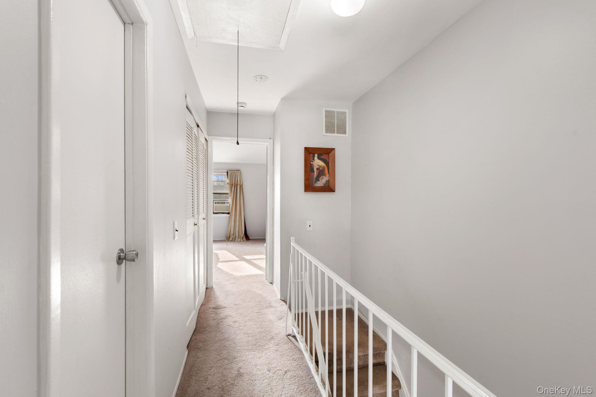 #17 photo, 50 Caswell Lane, স্ট্যাটেন আইল্যান্ড Staten Island , NY 10314