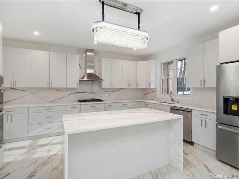 #8 photo, 1247 Ixworth Road, 长岛 Valley Stream , NY 11580