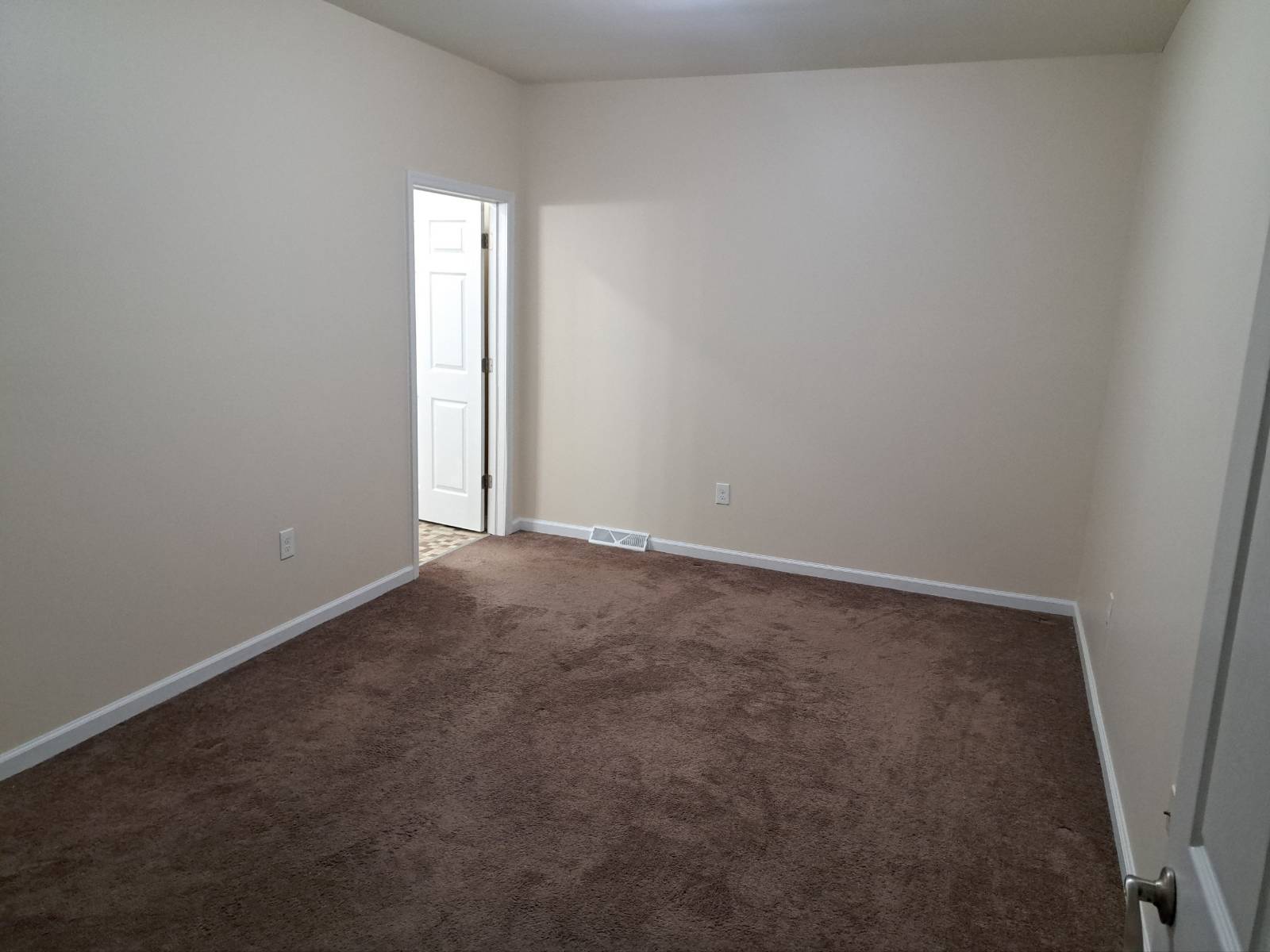 #10 photo, 200 State Street, #101, Schenectady , NY 12305