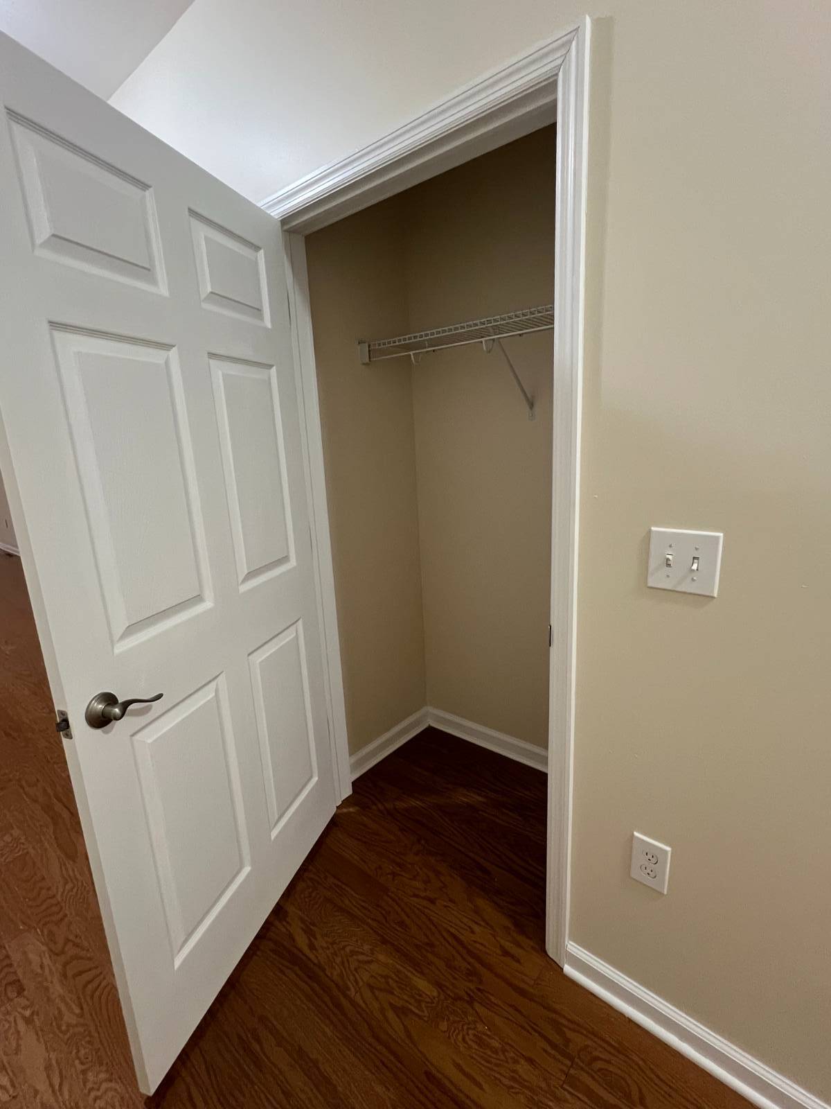 #16 photo, 200 State Street, #101, Schenectady , NY 12305