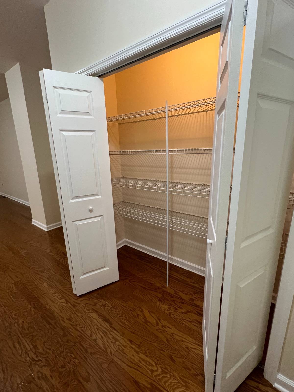 #17 photo, 200 State Street, #101, Schenectady , NY 12305