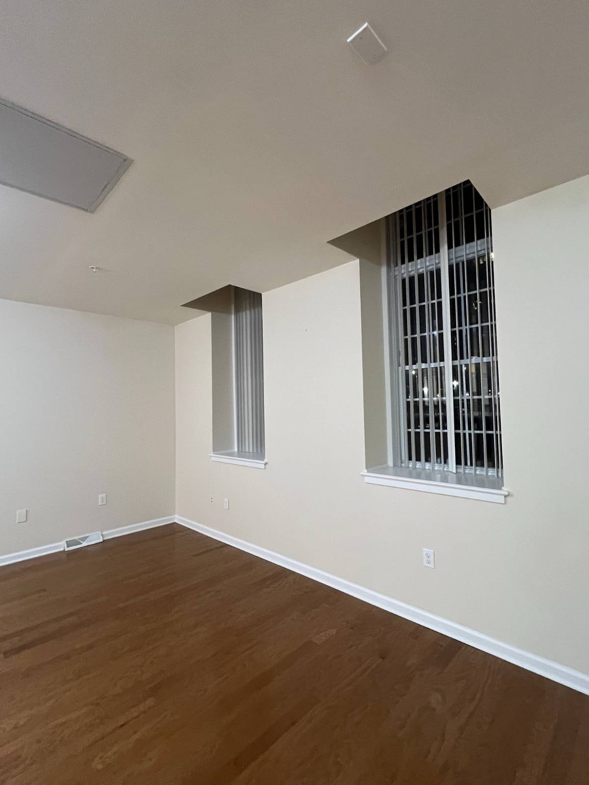 #19 photo, 200 State Street, #101, Schenectady , NY 12305