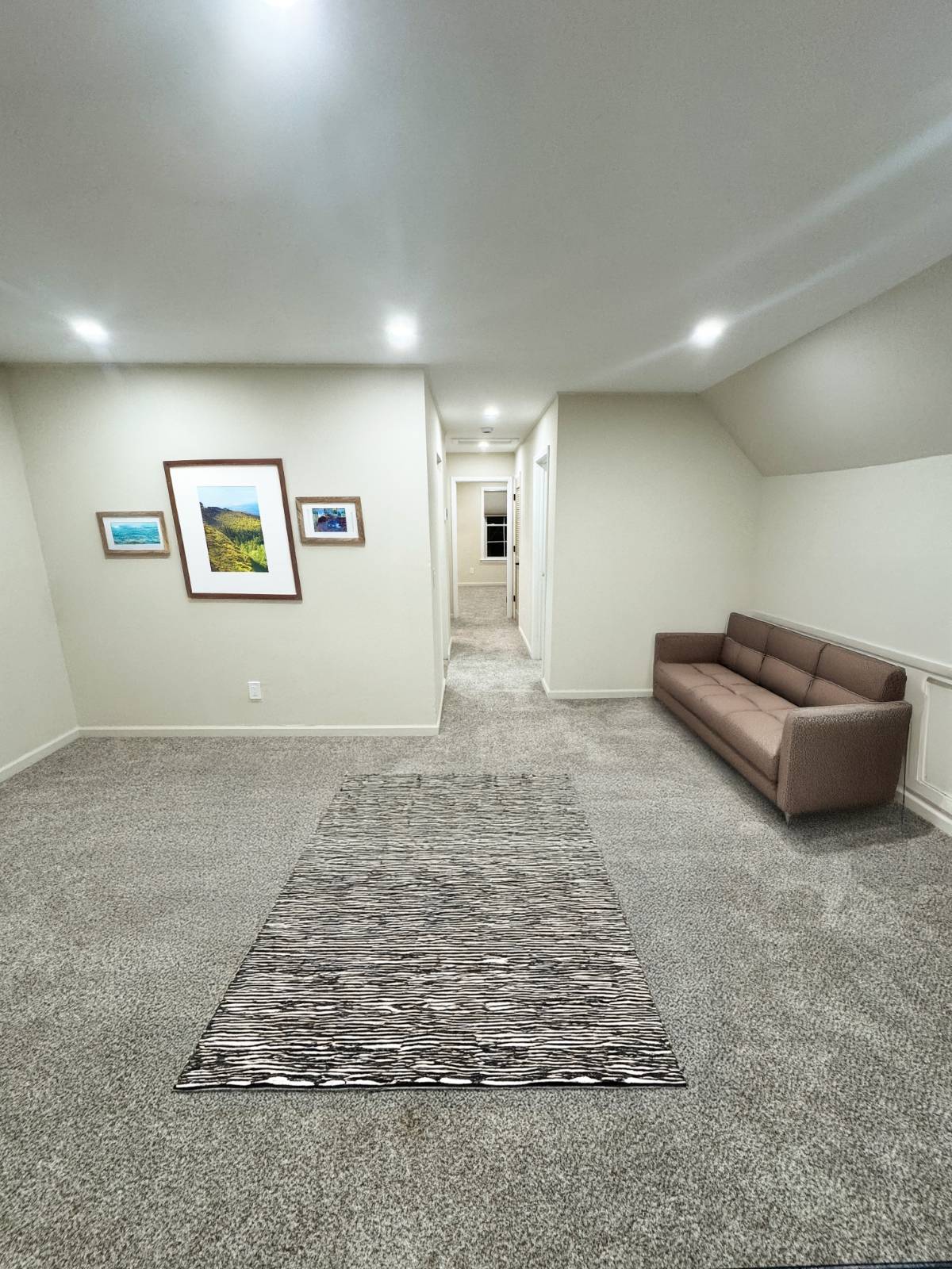 #2 photo, 62 Remsen Street, #2, ناسو Lynbrook , NY 11563