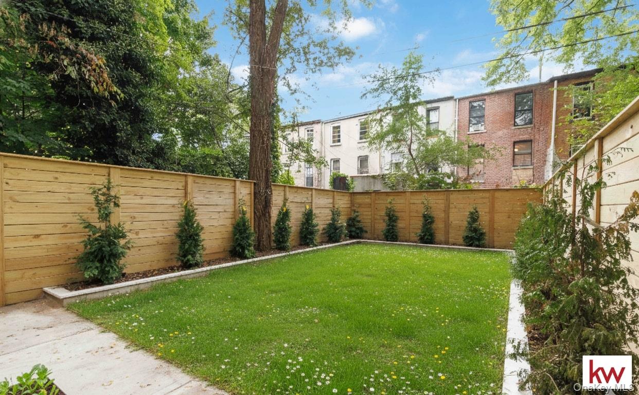 #12 photo, 725 Quincy Street, Brooklyn , NY 11221