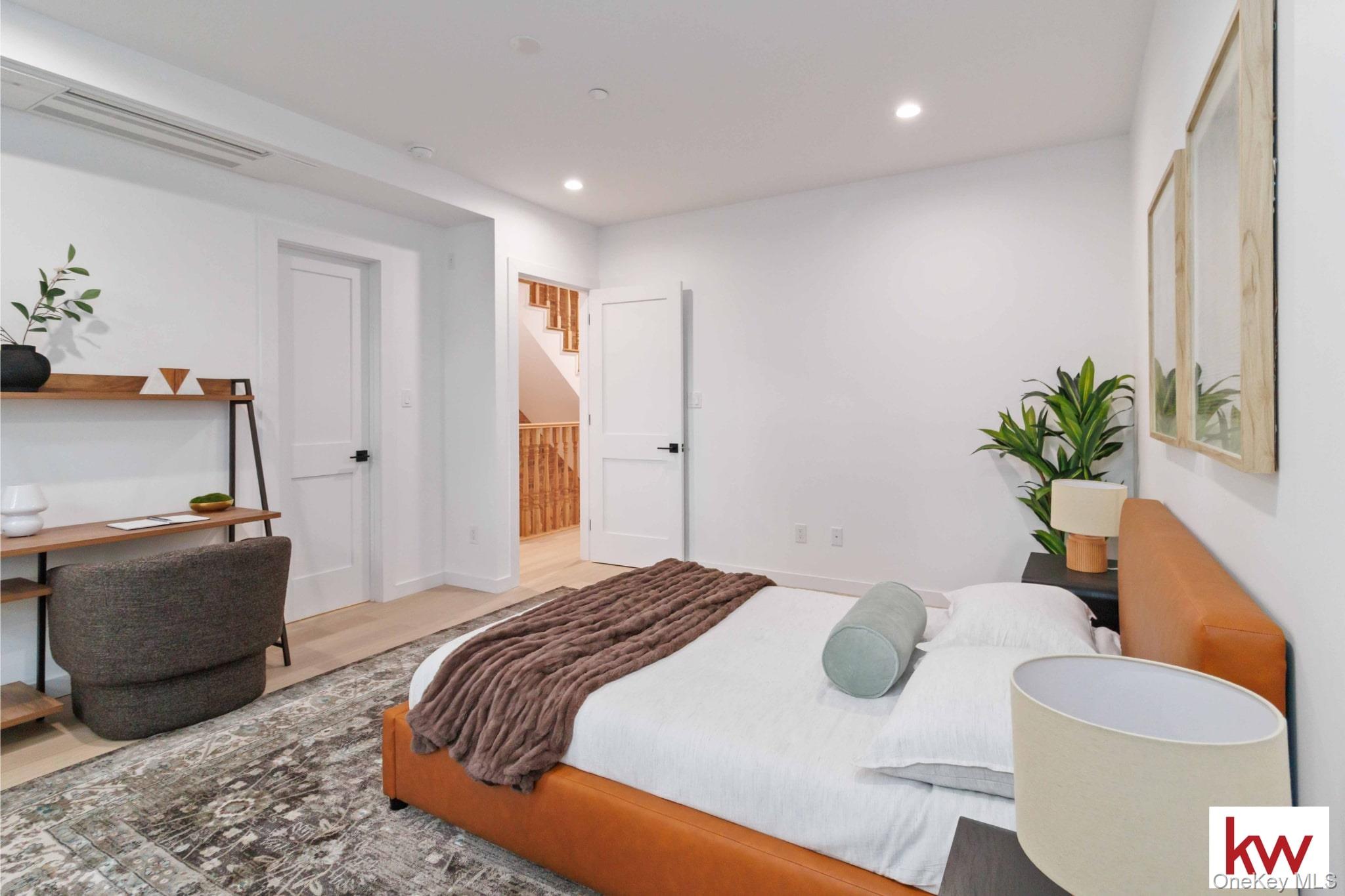 #8 photo, 725 Quincy Street, Brooklyn , NY 11221