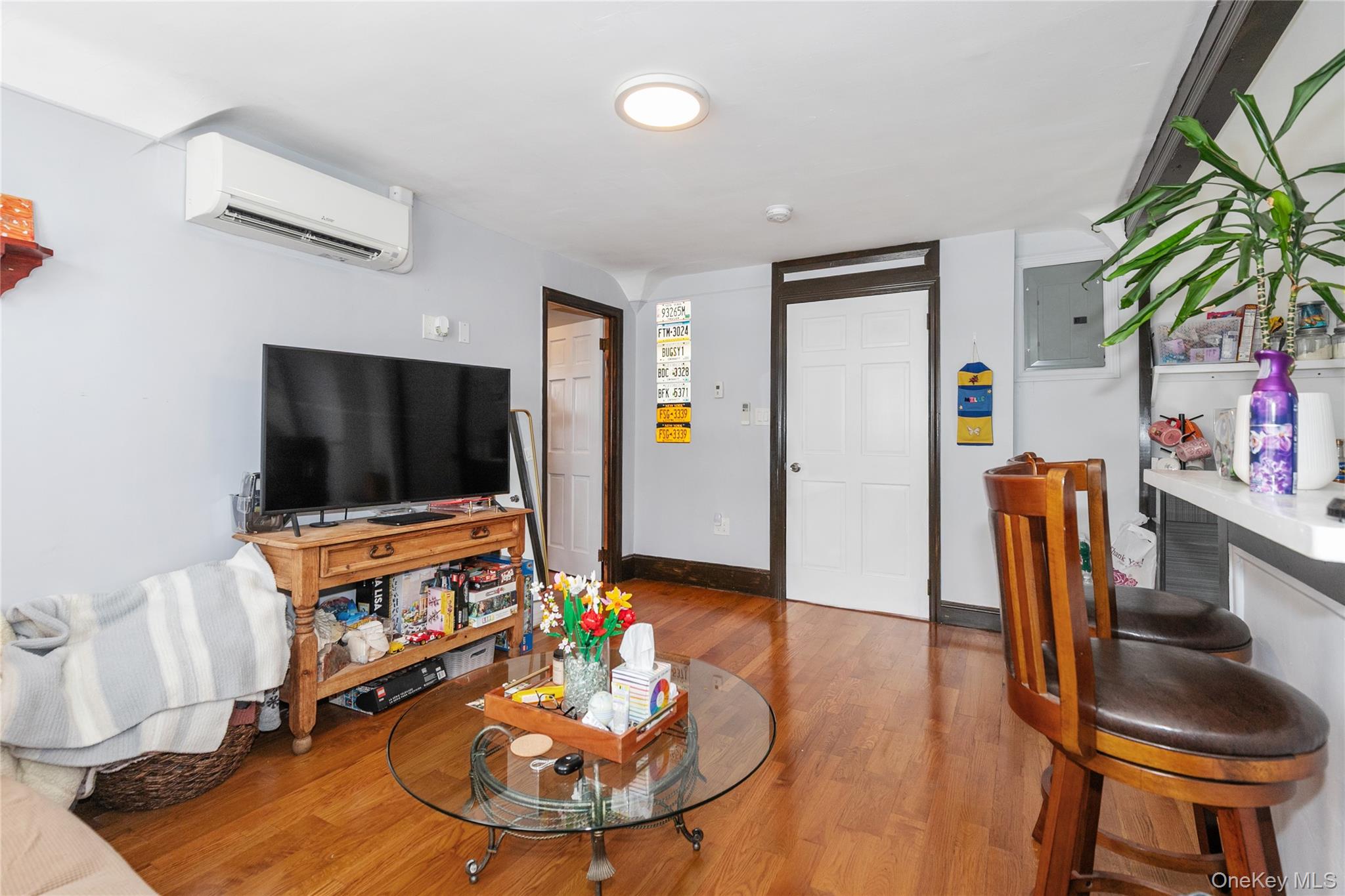 #11 photo, 8713 135th Street, Kew Gardens , NY 11418