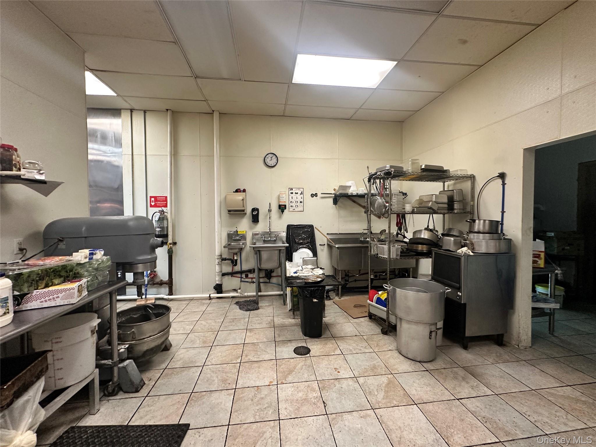 #12 photo, 40 Vassar Road, Poughkeepsie , NY 12603