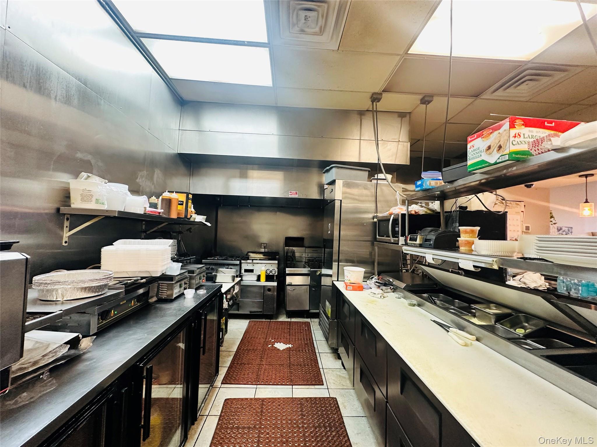 #19 photo, 40 Vassar Road, Poughkeepsie , NY 12603