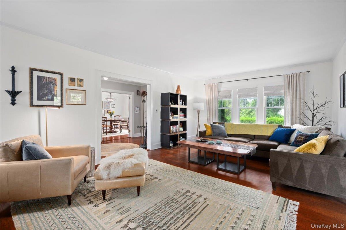 #6 photo, 400 Manor Ridge Road, Pelham , NY 10803