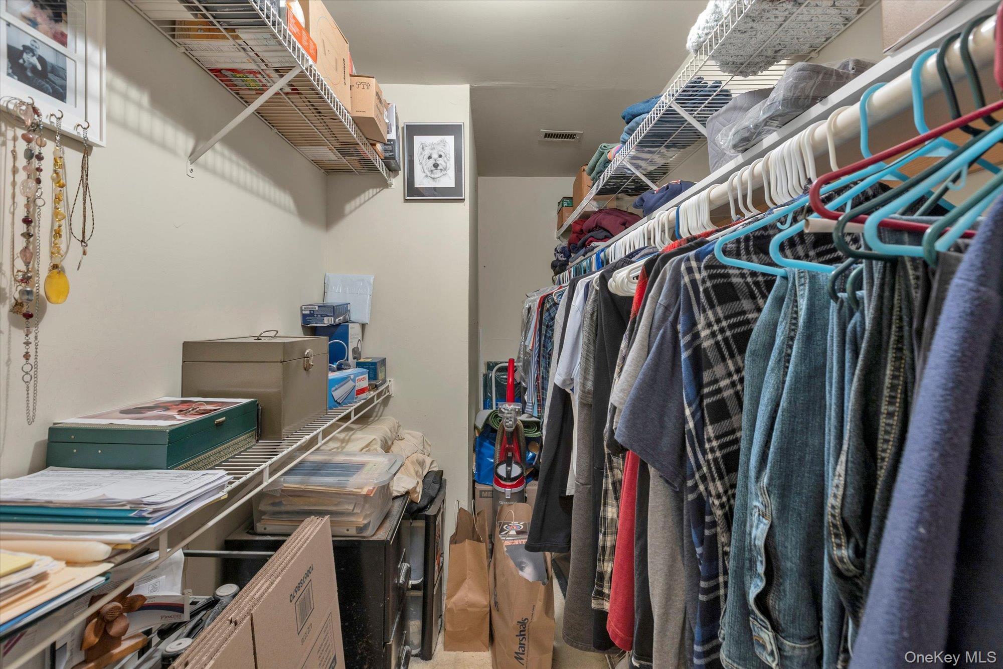 #12 photo, 101 Dari Drive, Holbrook , NY 11741