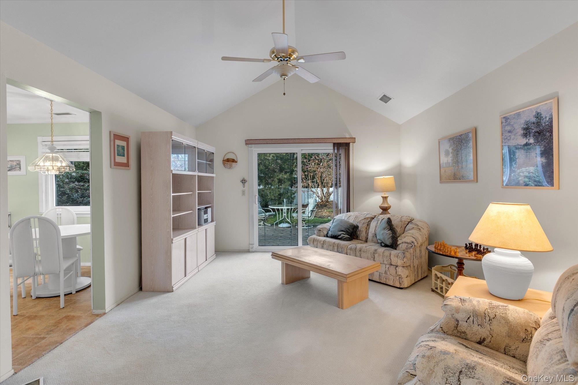 #9 photo, 101 Dari Drive, Holbrook , NY 11741