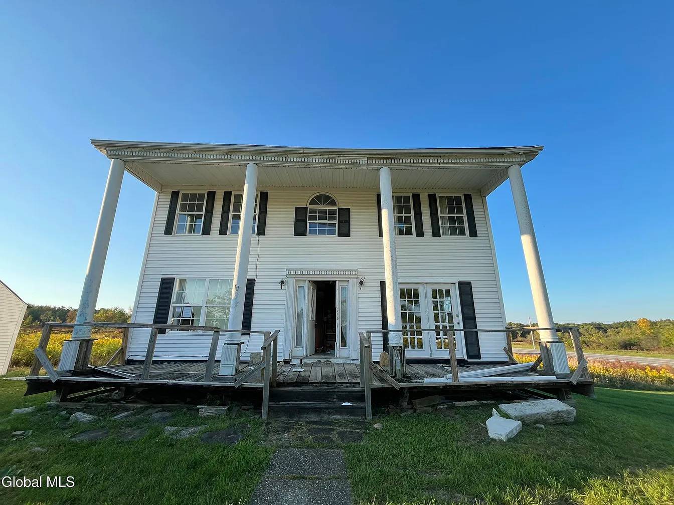 #4 photo, 1296 State Highway 162, Sprakers , NY 12166