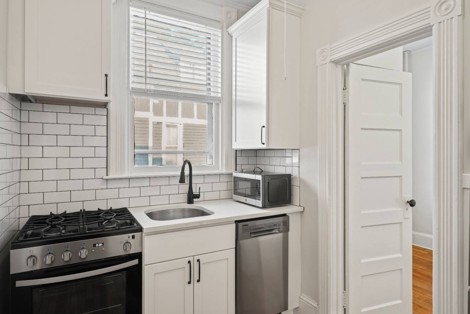 #6 photo, 101 Union Avenue, #4, Saratoga Springs , NY 12866