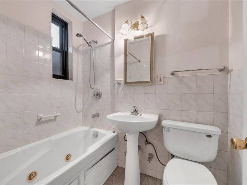 #9 photo, 2 West End Ave, #1F, Manhattan Beach , NY 11235