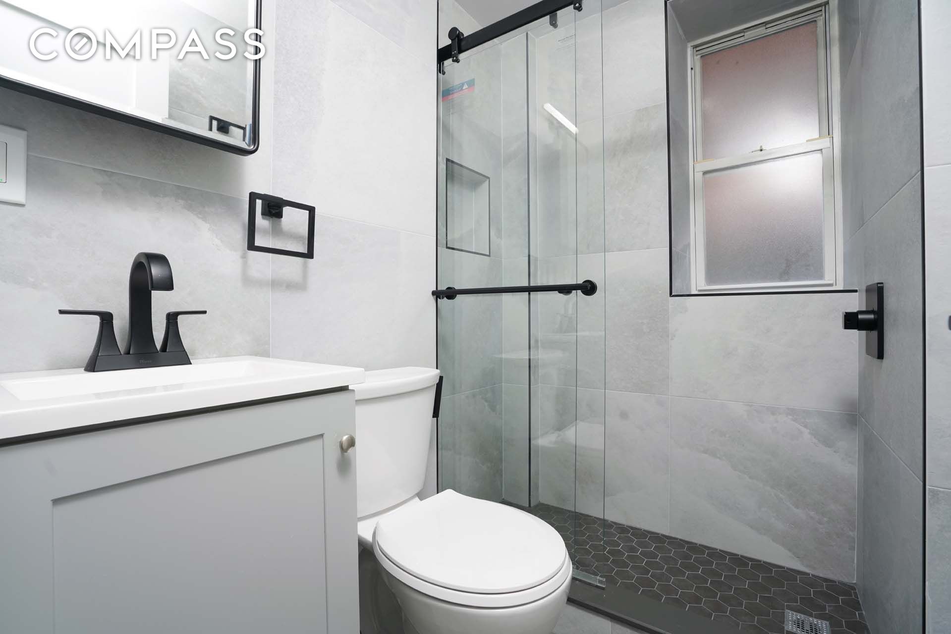 #5 photo, New York City, 맨해튼 West Village , NY 10014