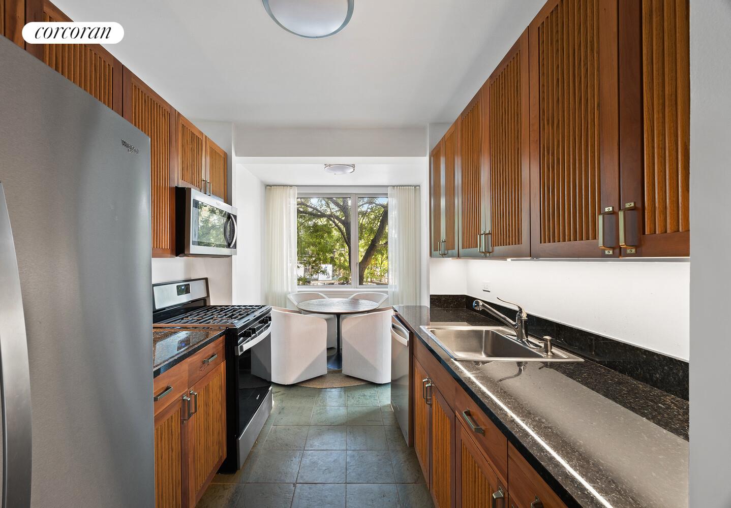 #7 photo, New York City, 맨해튼 Battery Park City , NY 10282