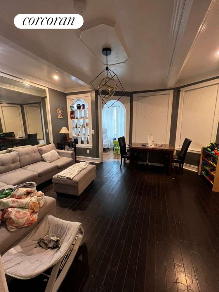 #1 photo, 732 E 223RD Street, Wakefield , NY 10466