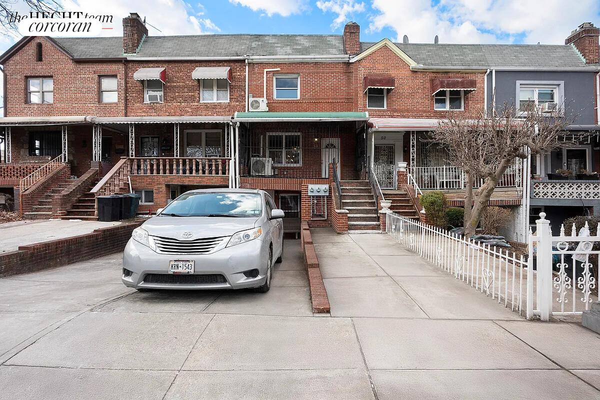 #11 photo, 52 E 55TH Street, 브루클린 East Flatbush , NY 11203