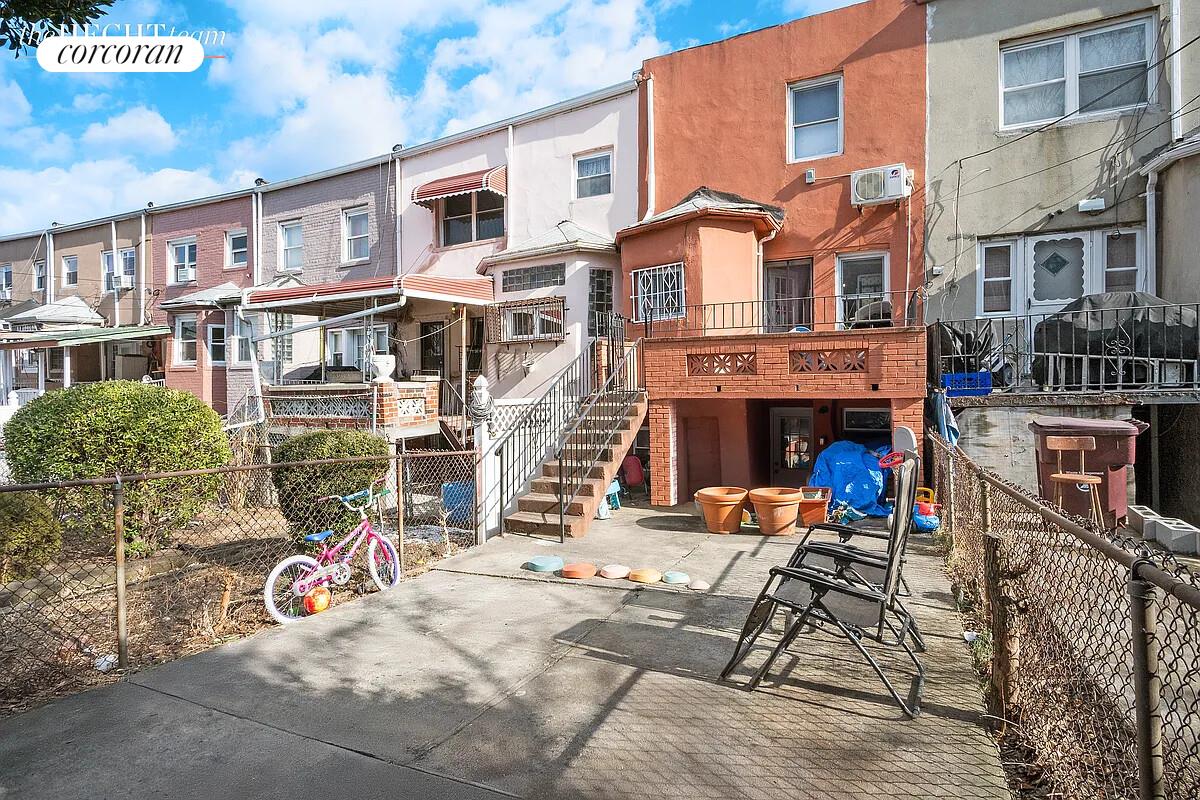 #4 photo, 52 E 55TH Street, 브루클린 East Flatbush , NY 11203