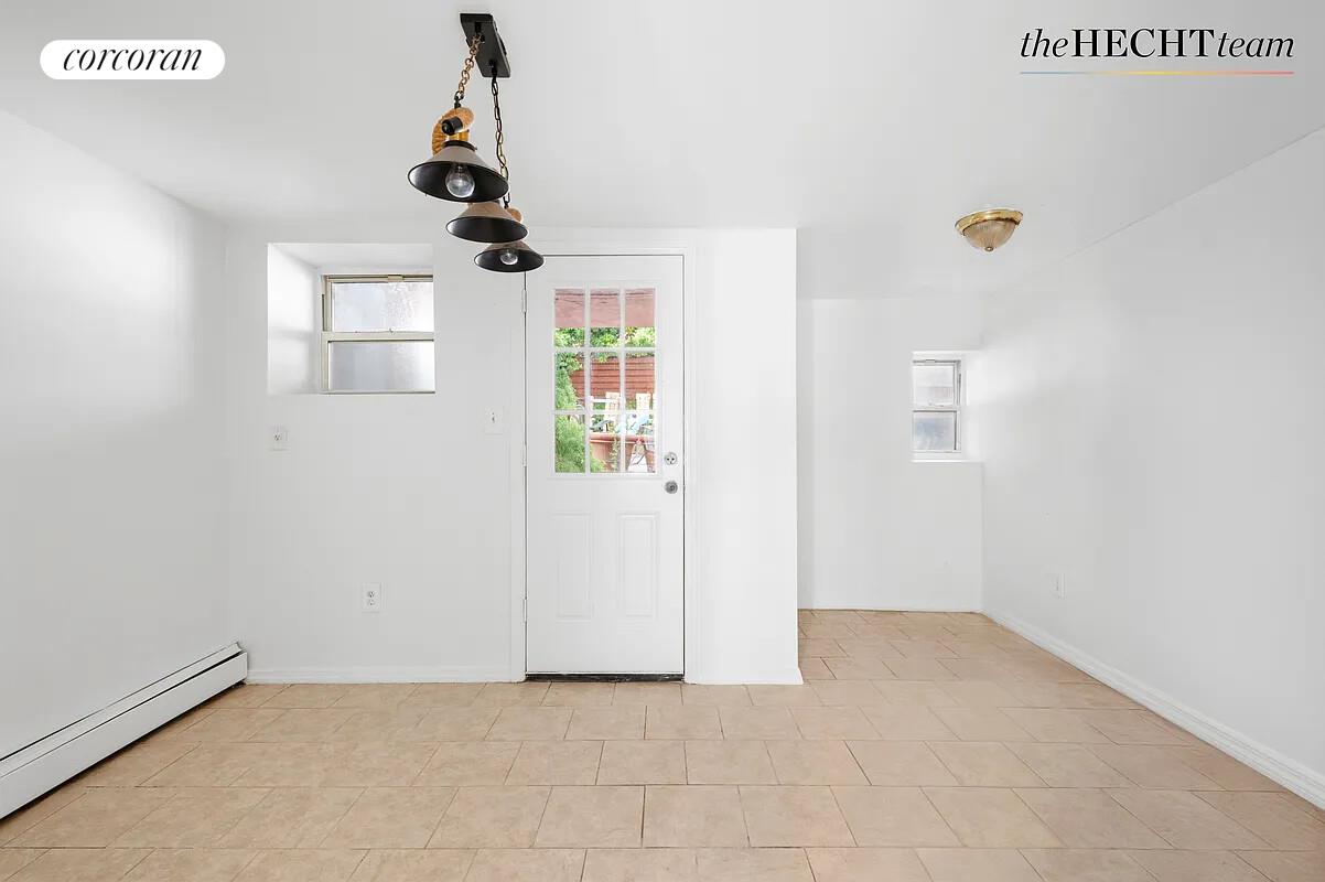 #9 photo, 52 E 55TH Street, 브루클린 East Flatbush , NY 11203