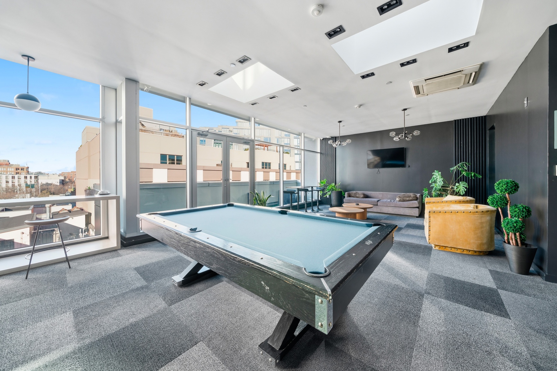 #10 photo, Brooklyn, Williamsburg , NY 11211