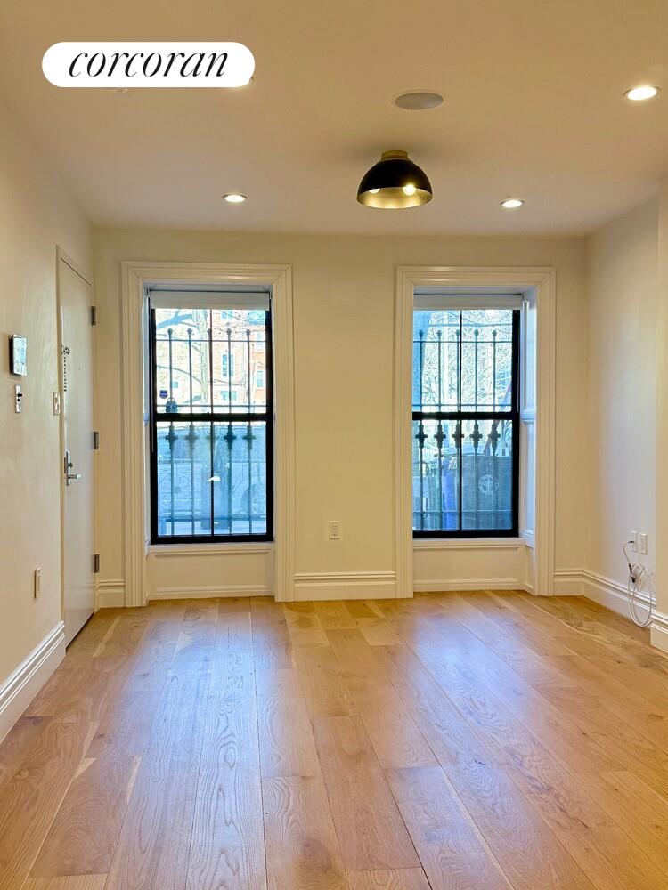 #5 photo, Brooklyn, Stuyvesant Heights , NY 11221