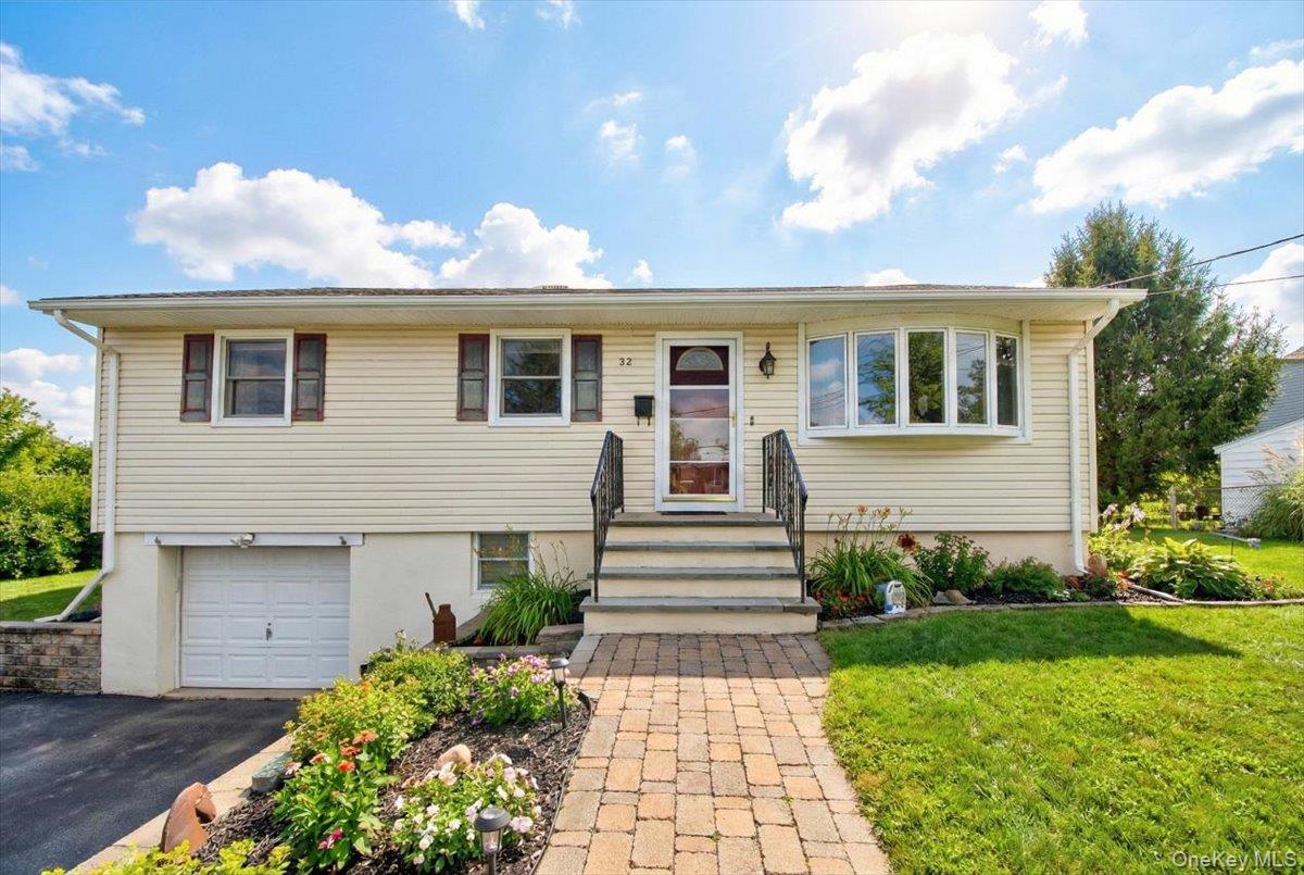 #1 photo, 32 Highland Avenue, Warwick , NY 10990