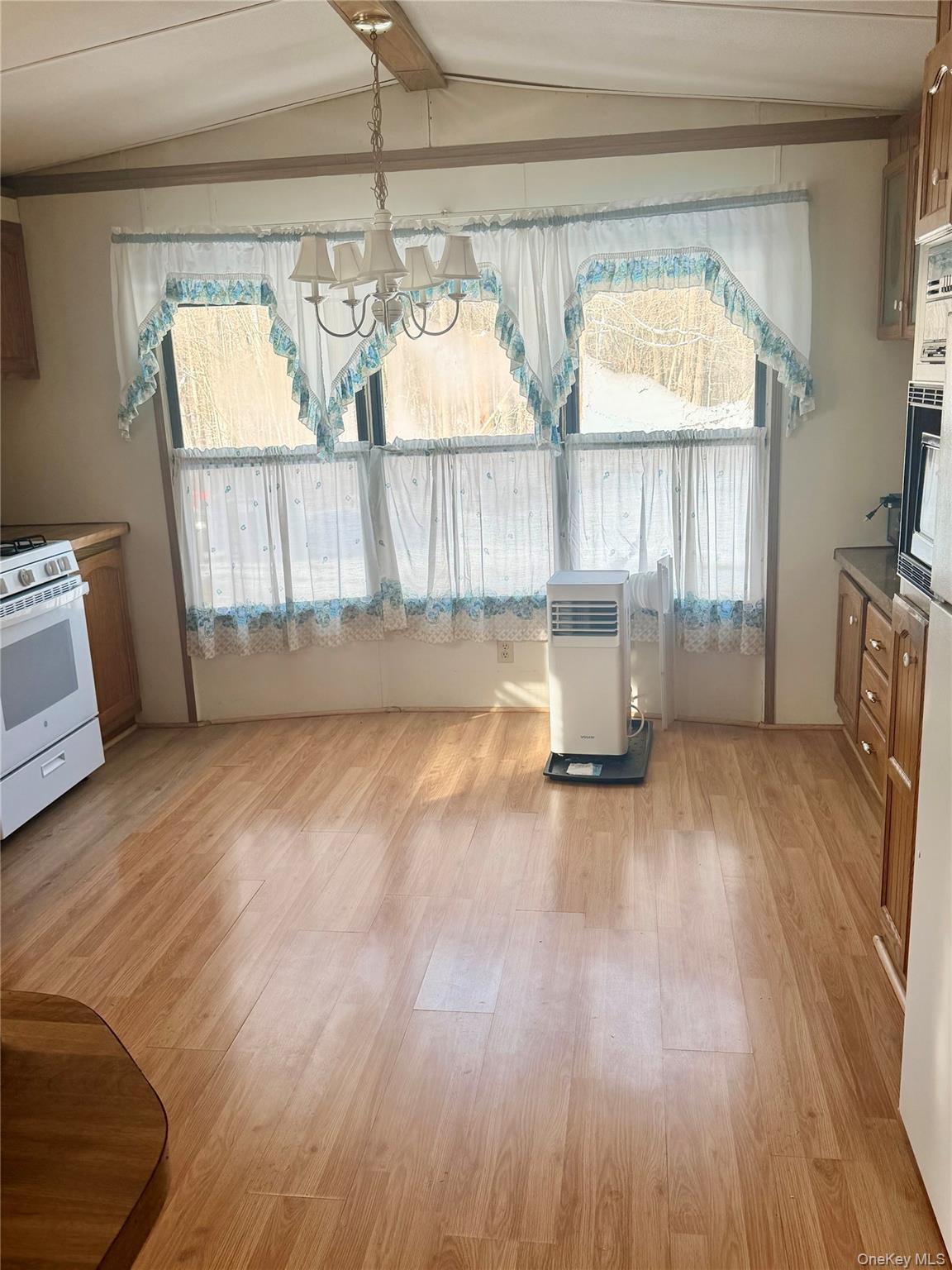 #12 photo, 63 Tanglewood Road, Hopewell Junction , NY 12533