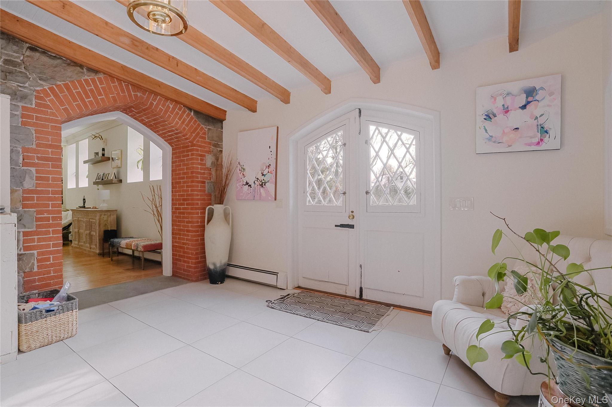 #12 photo, 595 GRAND Avenue, 紐約州 Newburgh , NY 12550