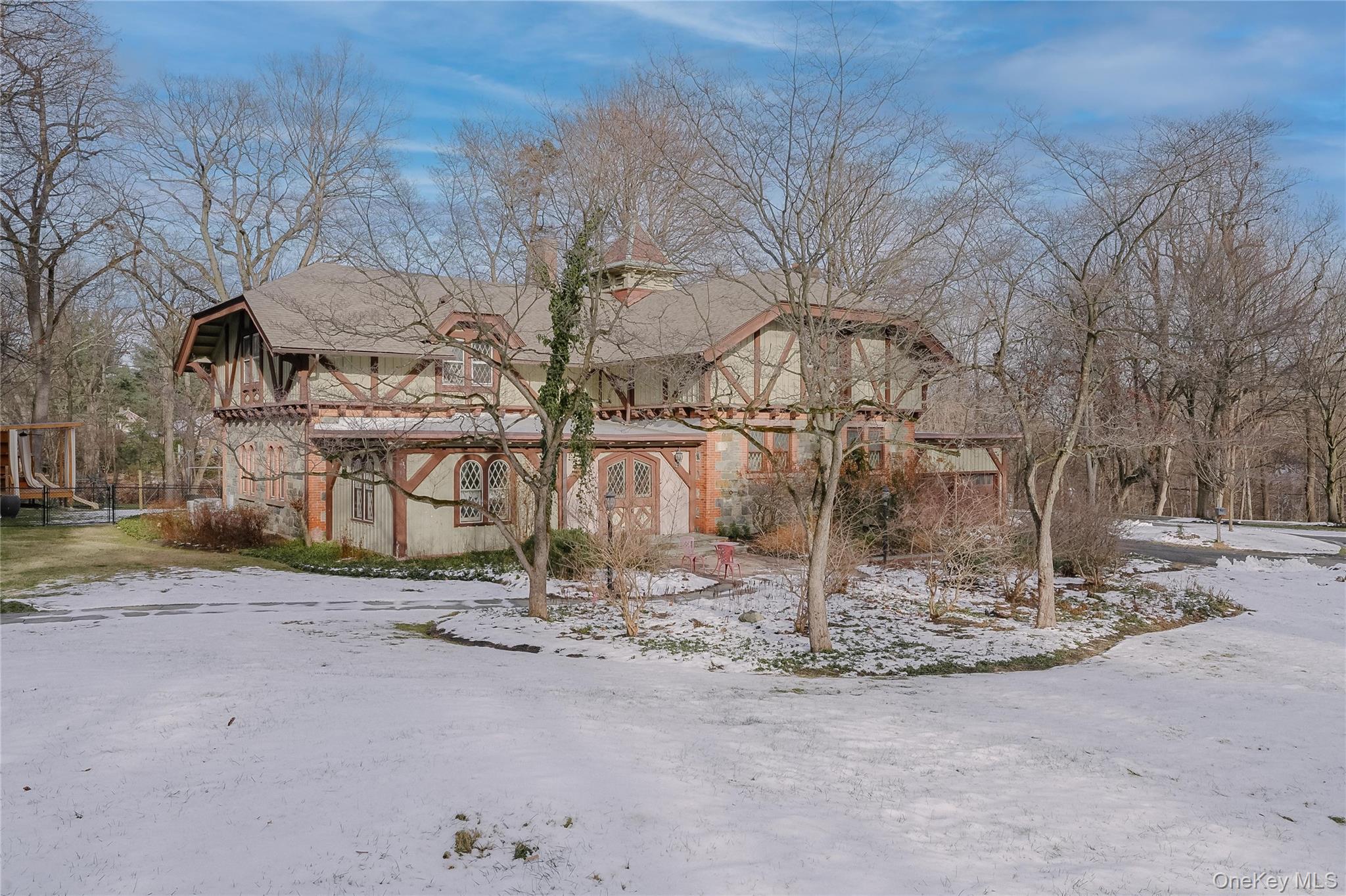 #8 photo, 595 GRAND Avenue, 紐約州 Newburgh , NY 12550