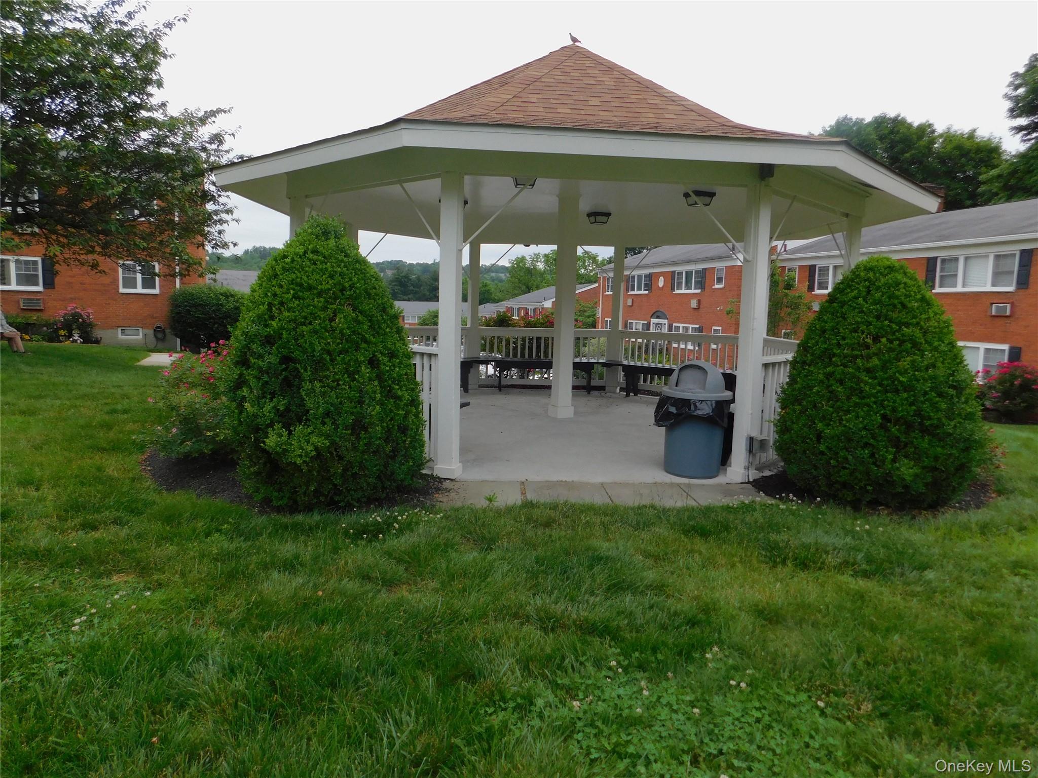 #19 photo, 1879 Crompond Road, Peekskill , NY 10566