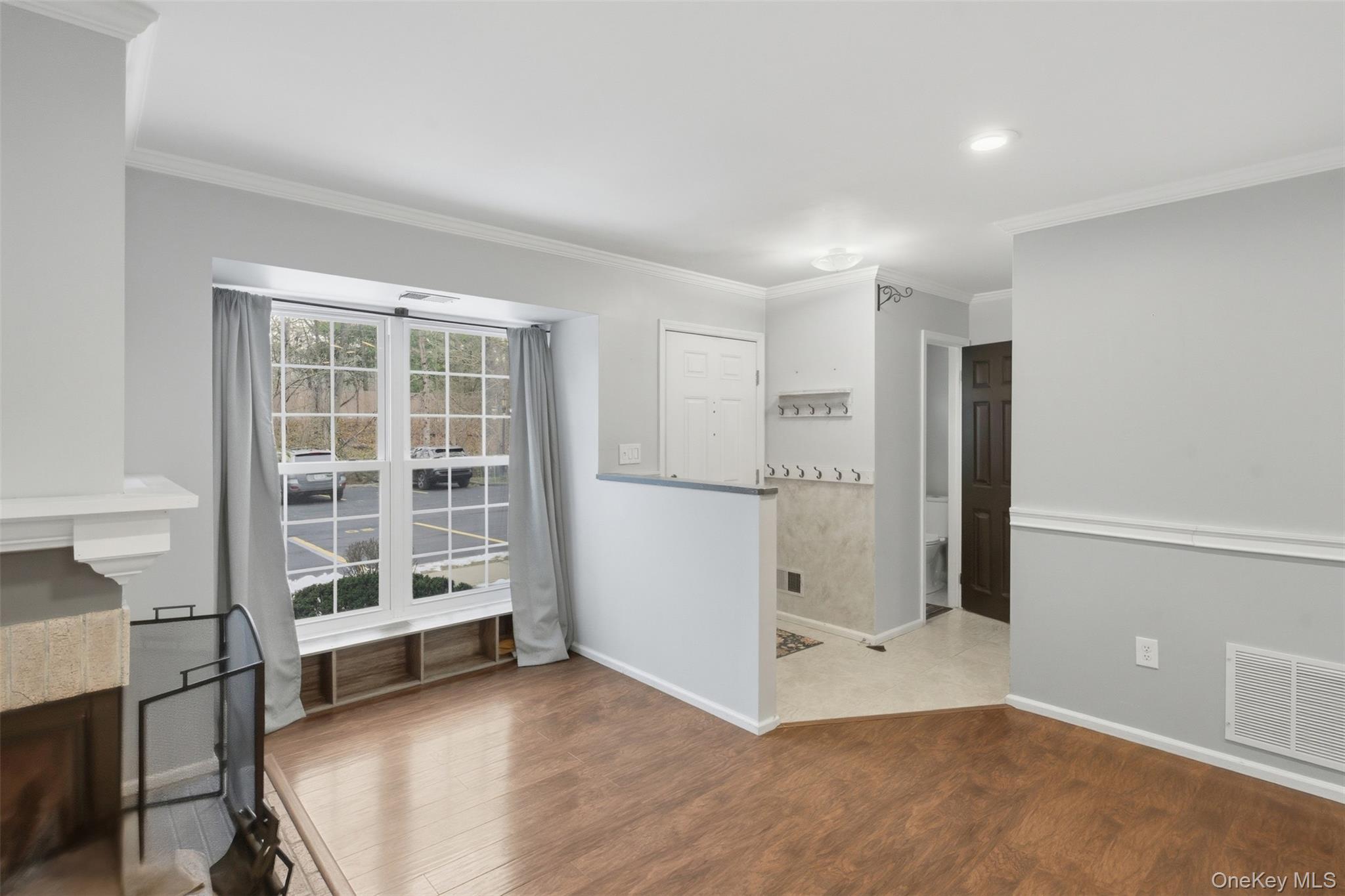 #4 photo, 20 Yorkshire Terrace, Washingtonville , NY 10992