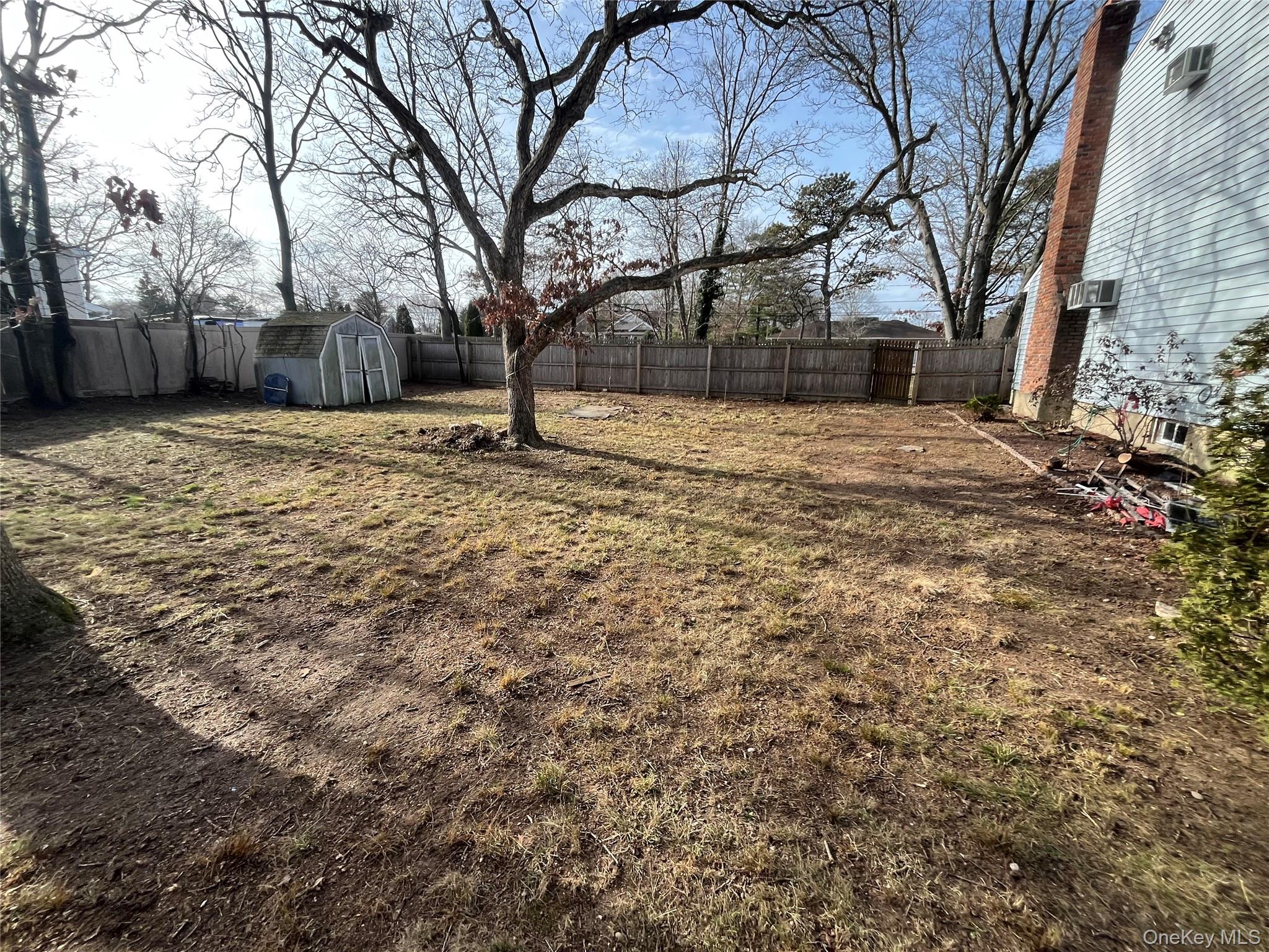 #14 photo, 981 Connetquot Avenue, 东长岛 Central Islip , NY 11722