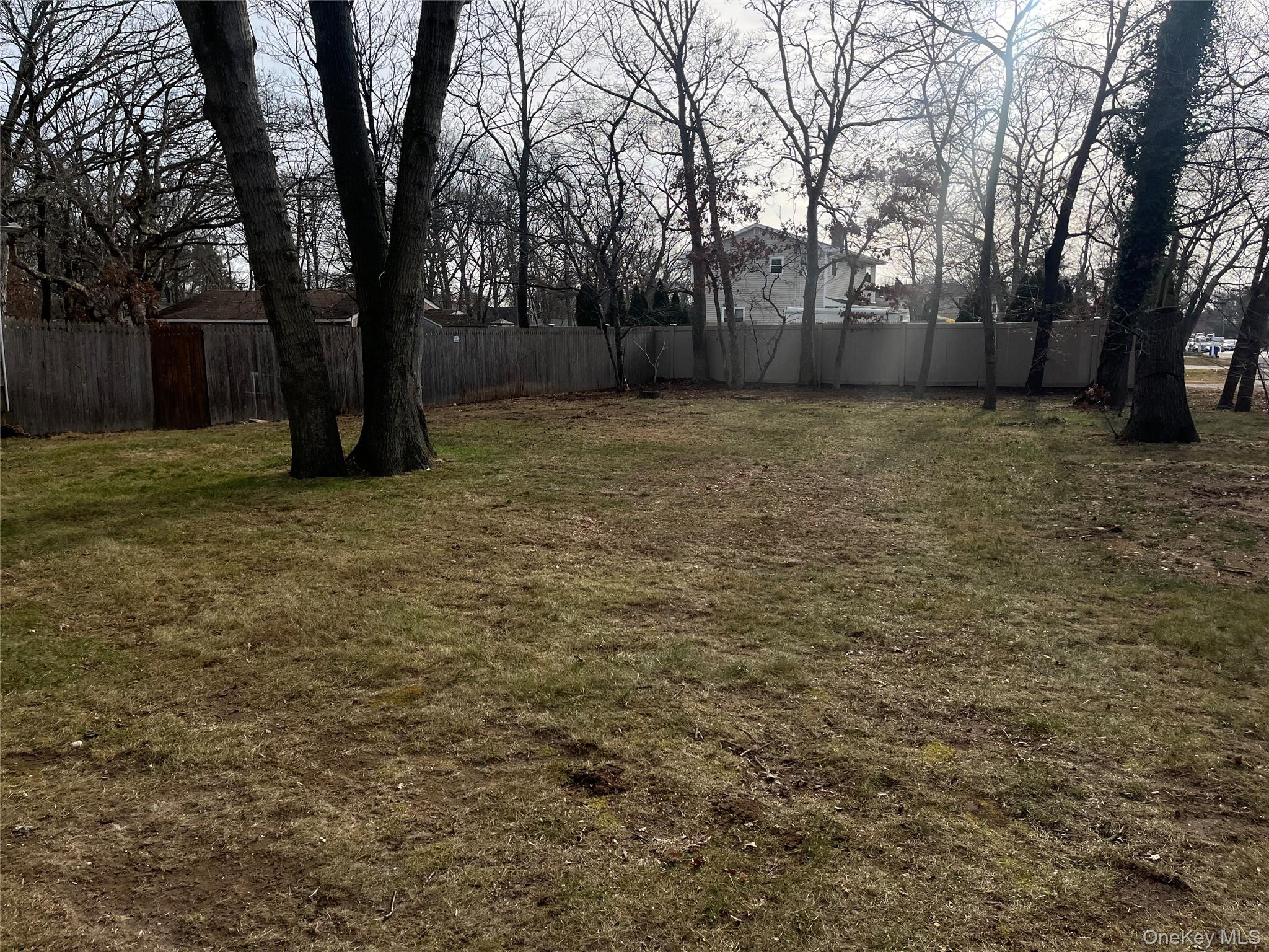 #15 photo, 981 Connetquot Avenue, 东长岛 Central Islip , NY 11722