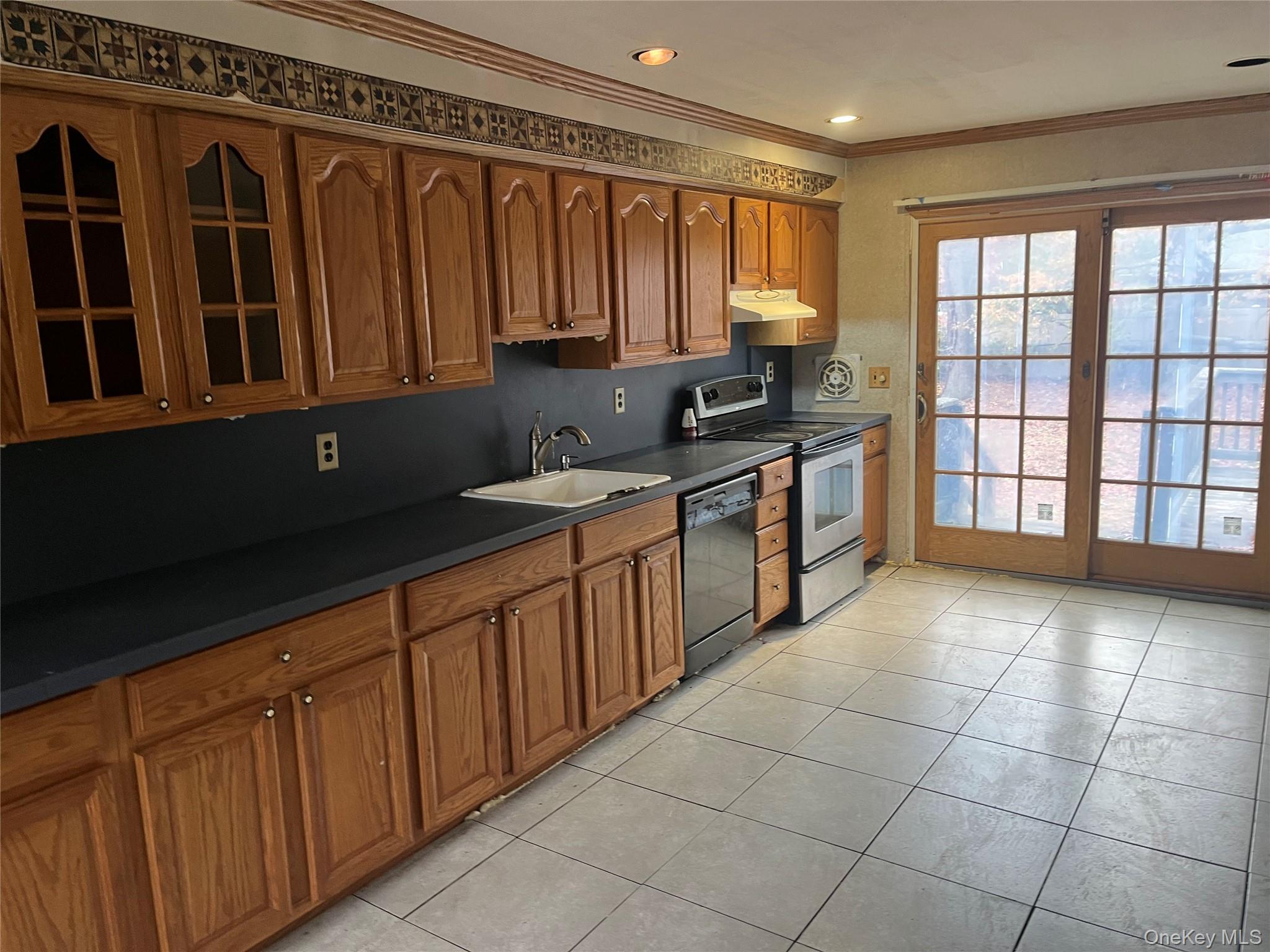 #4 photo, 981 Connetquot Avenue, 东长岛 Central Islip , NY 11722