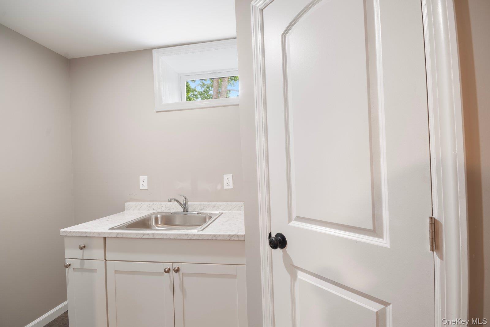 #12 photo, 568 granny Road, Medford , NY 11763