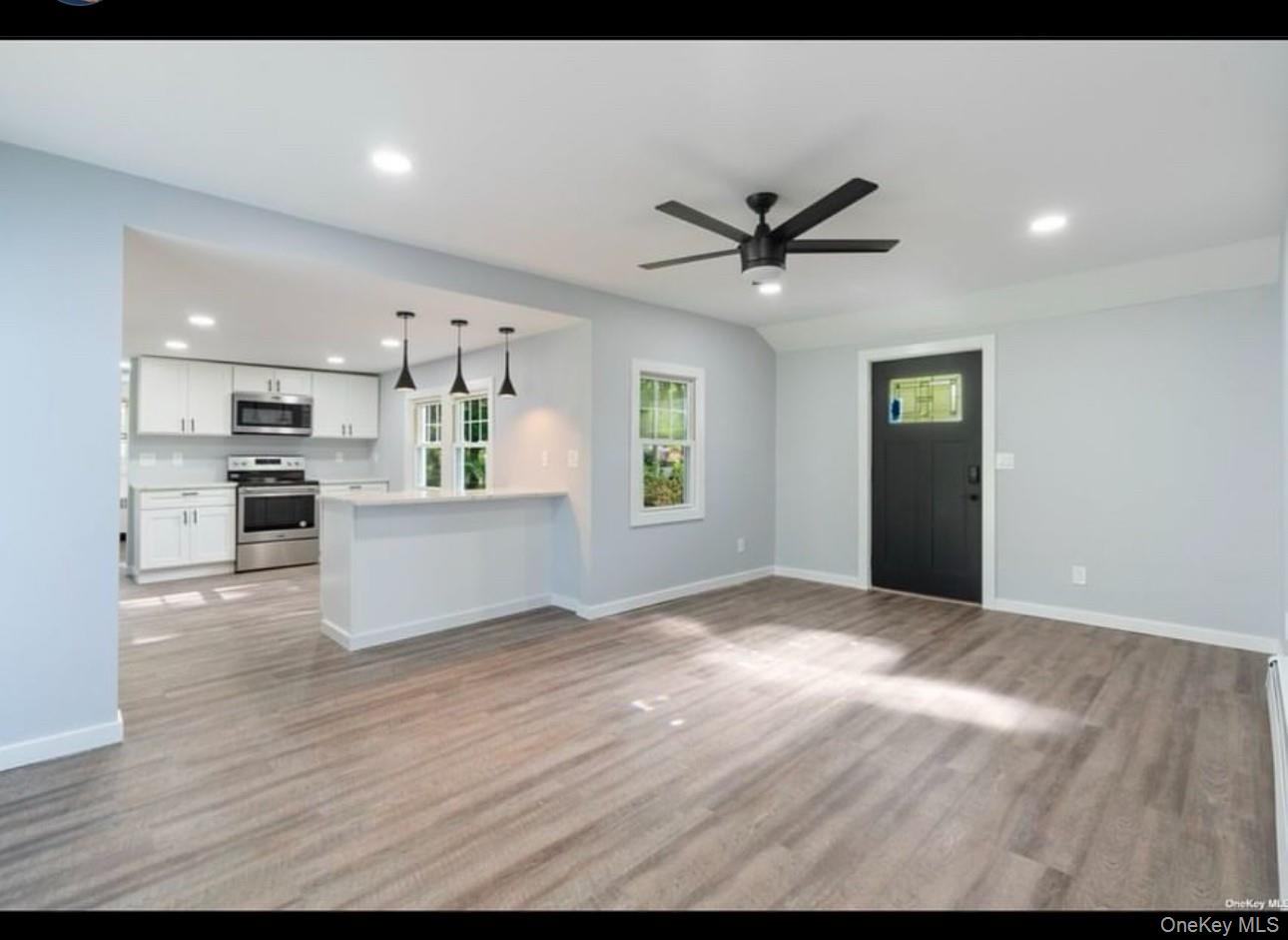 #4 photo, 4 Oak Lane, 东长岛 Coram , NY 11727