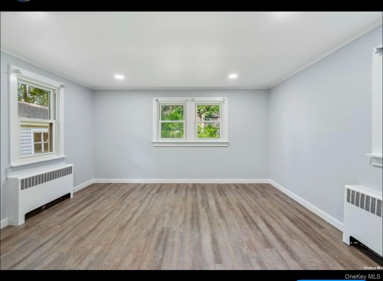 #5 photo, 4 Oak Lane, 东长岛 Coram , NY 11727