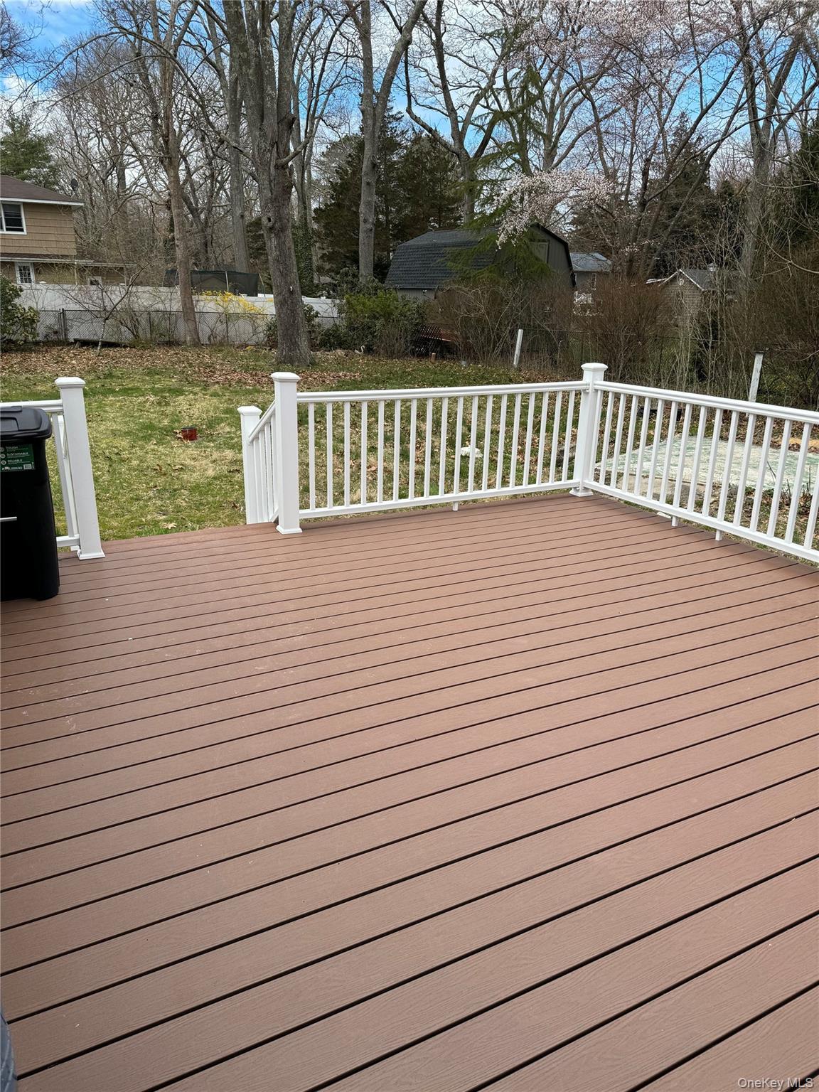 #6 photo, 4 Oak Lane, 东长岛 Coram , NY 11727