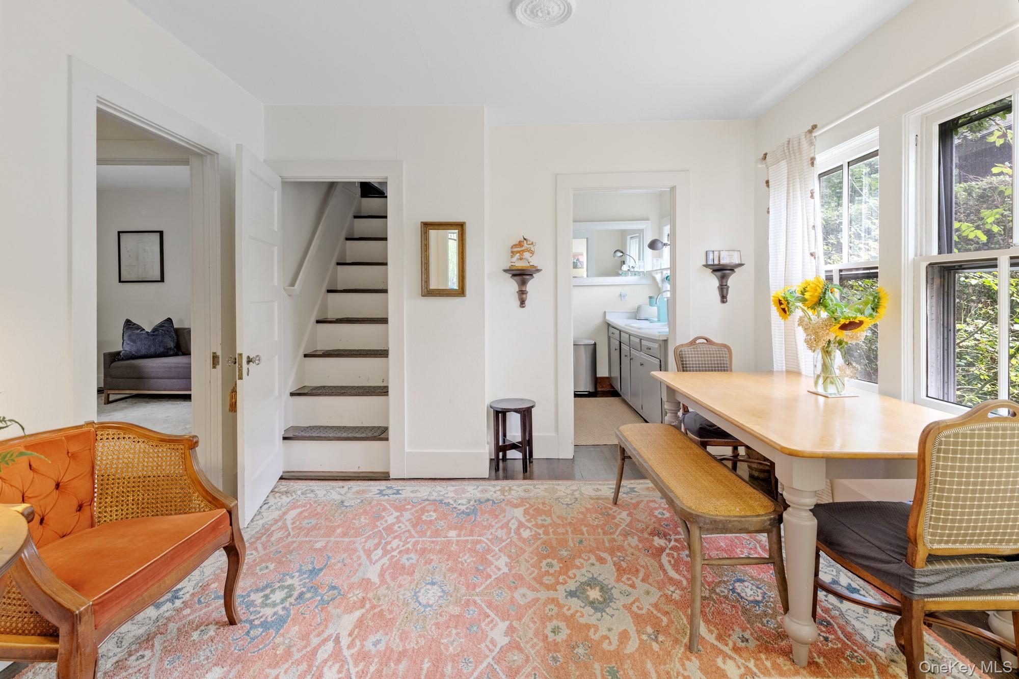 #7 photo, 10 Pleasant, East Hampton , NY 11937