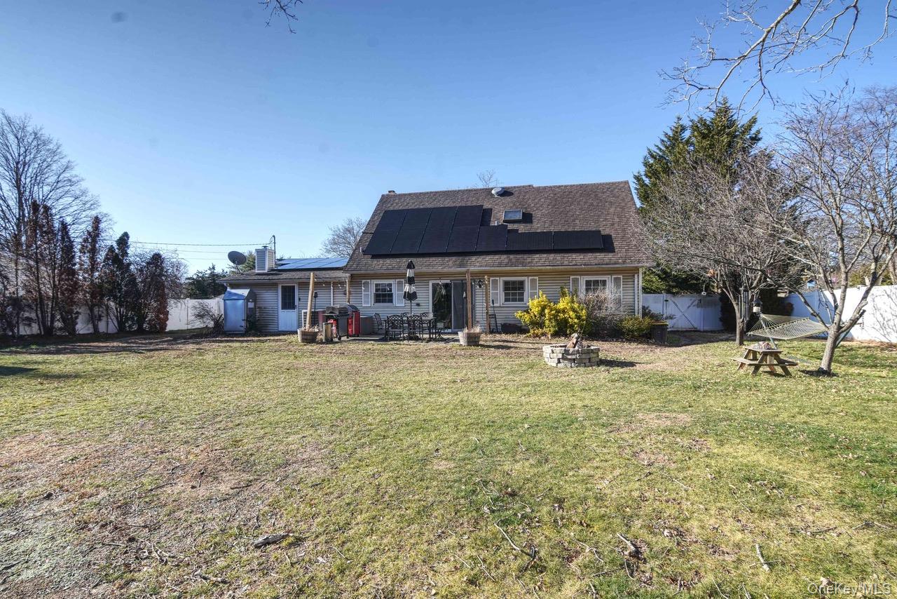 #19 photo, 5 Wintergreen Drive, Coram , NY 11727