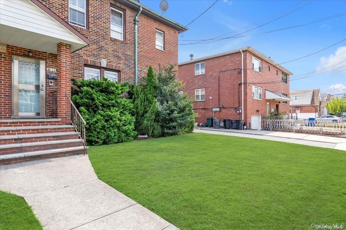 #2 photo, 16-11 149th Street, Whitestone , NY 11357