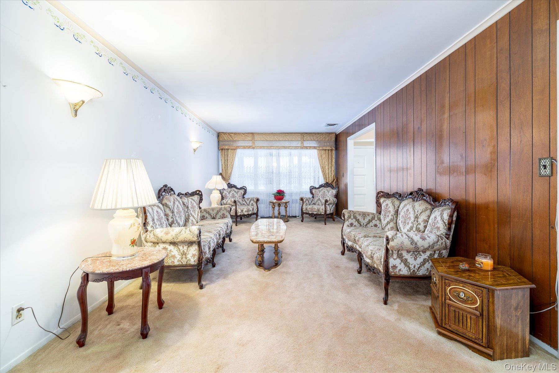 #7 photo, 2934 Kinloch Road, Wantagh , NY 11793