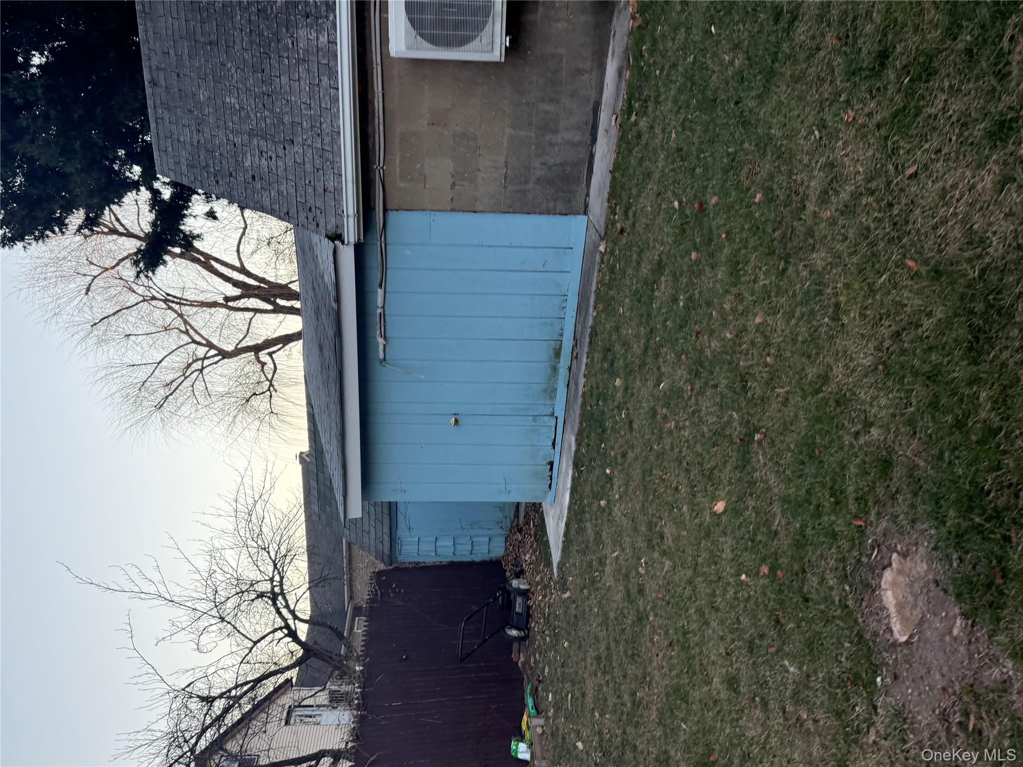 #8 photo, 53 Valentine Street, नासाउ काउंटी Glen Cove , NY 11542