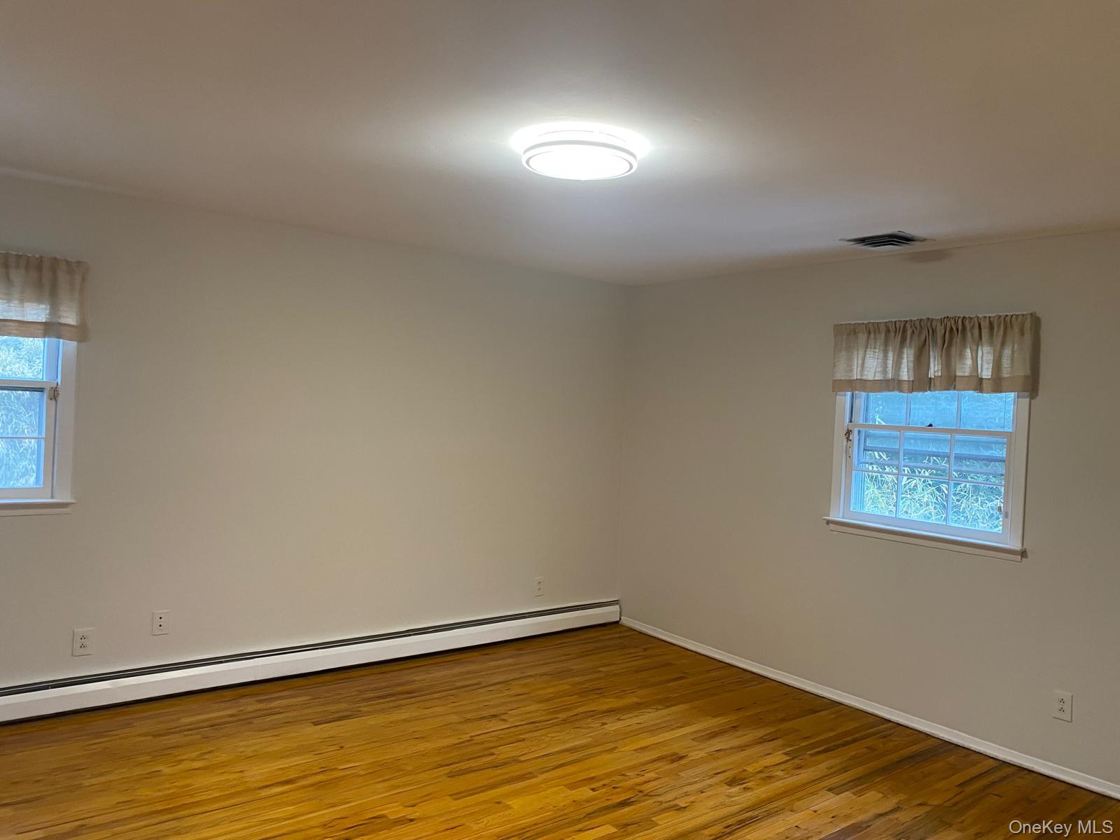 #12 photo, 100 Kings Avenue, নাসাউ কাউন্টি Atlantic Beach , NY 11509