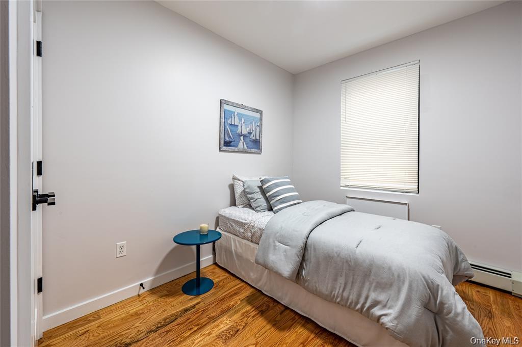 #4 photo, 518 Morris Park, Bronx , NY 10460