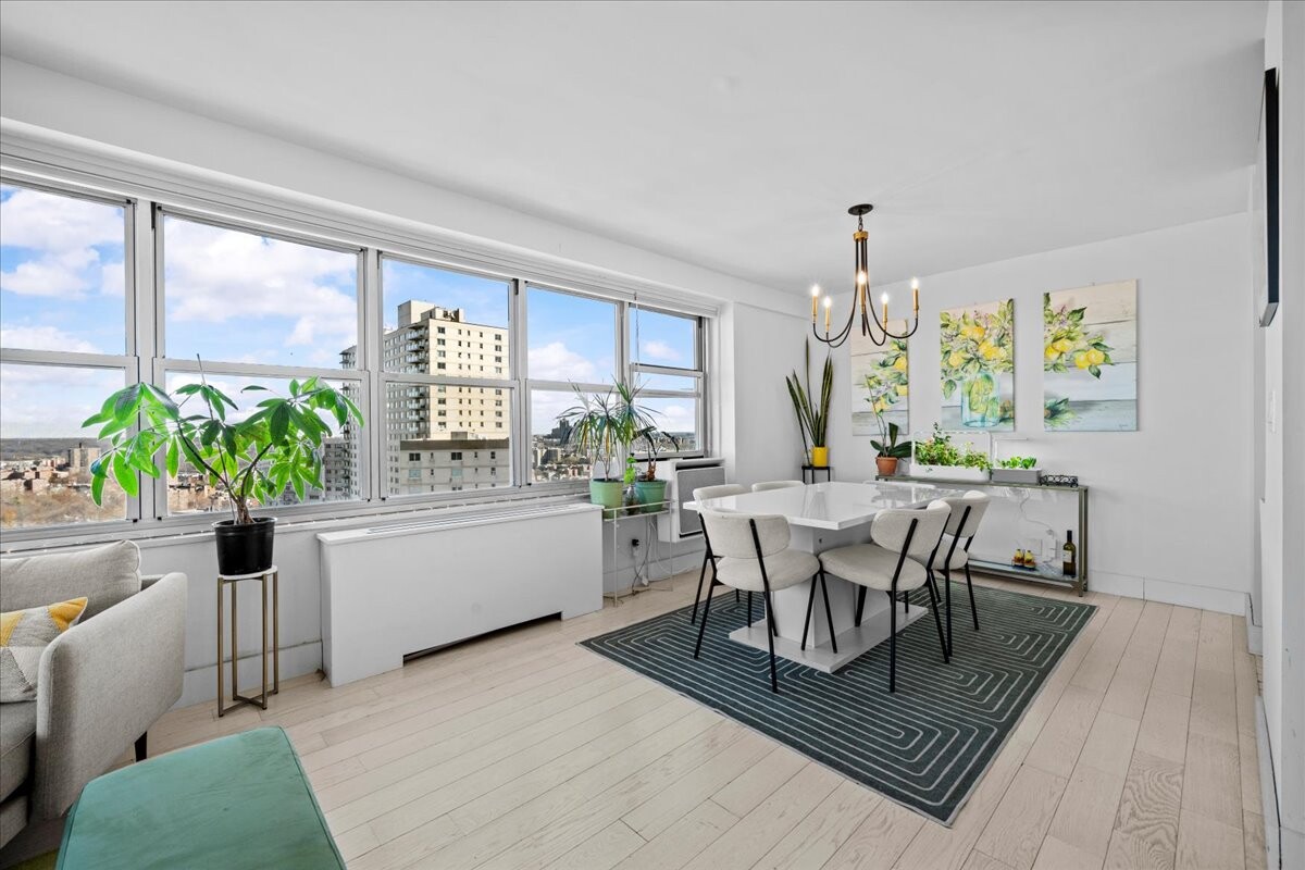 #3 photo, 555 KAPPOCK Street, Spuyten Duyvil , NY 10463